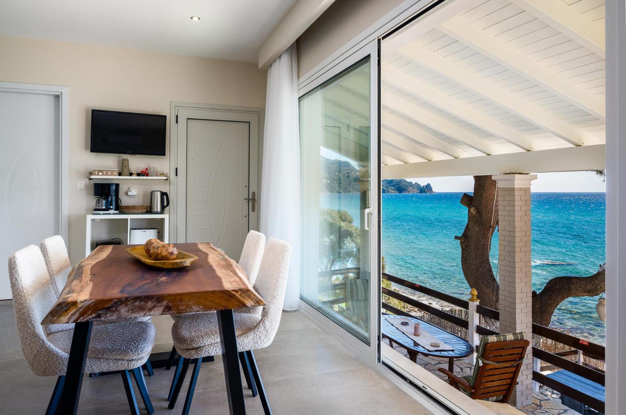 Villa Renata & Villa Filippos With Private Plunge Pool By Konnect อากิออส กอร์ดิออส ภายนอก รูปภาพ
